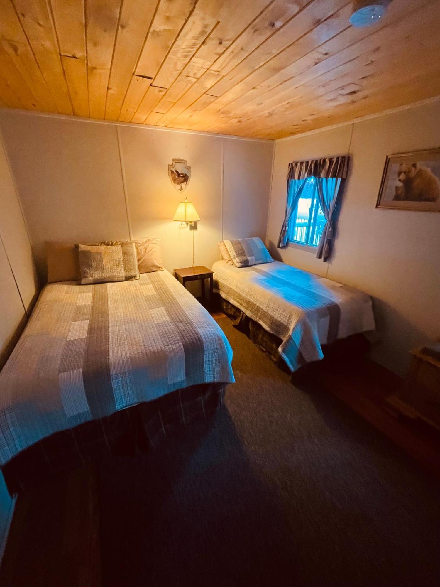 Summit River Lodge & Campsites فالماونت المظهر الخارجي الصورة